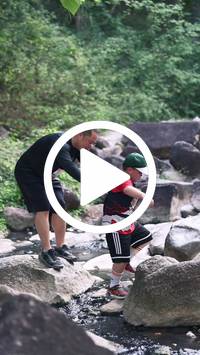 BIB:  <button type="button" onclick="openModal(28057891)" class="btn btn-primary btn-sm float-right" data-toggle="modal" data-target=".modal-high-quality">
                <i class="fa fa-download"></i> Download
                </button>